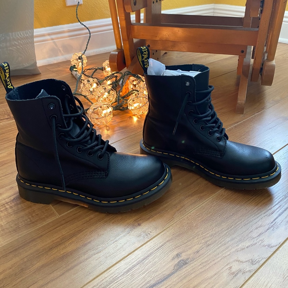 SOLD using Depop - Picture 2 of 10